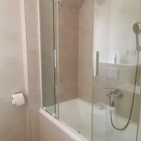 Apartman Zelena Oaza Pokoja V Centre Nitry *