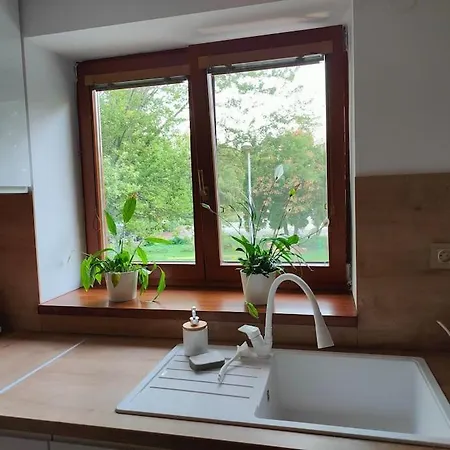 Zelena Oaza Pokoja V Centre Nitry * Nyitra