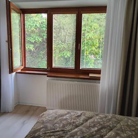 Apartman Zelena Oaza Pokoja V Centre Nitry Nyitra